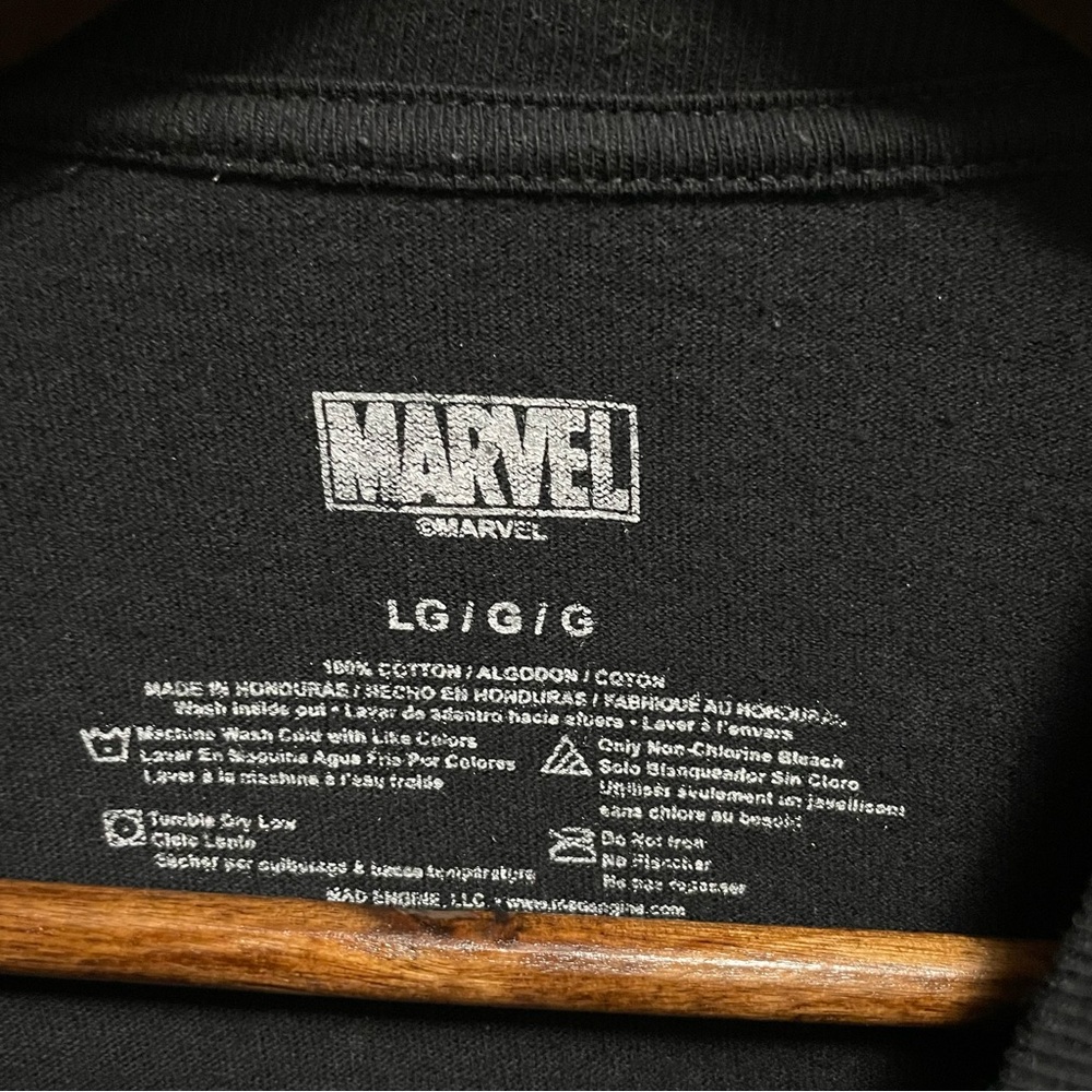 Disney Marvel Black Panther Black & Purple T-Shirt Men’s Large - Picture 6 of 8